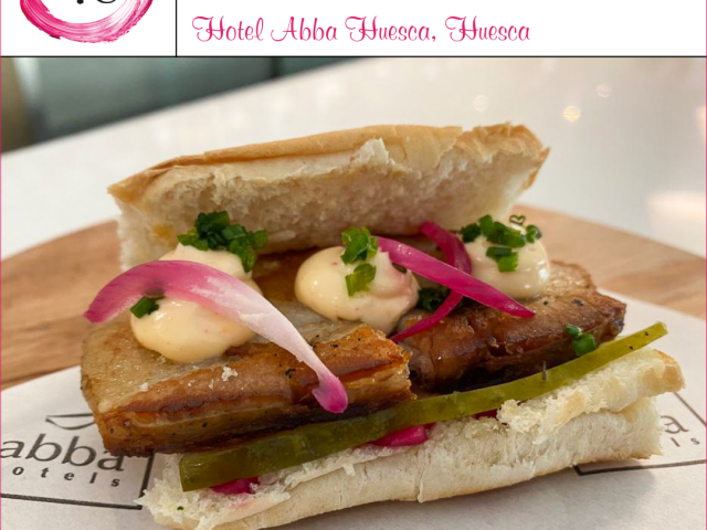 Hotel Abba Huesca > Brioche de papada con encurtidos