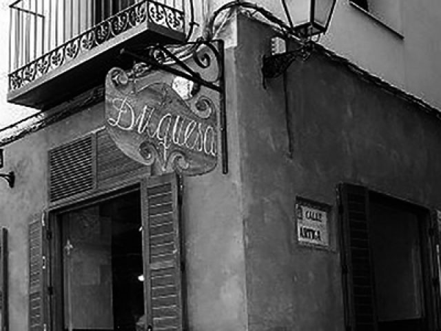 Duquesa Café Bar