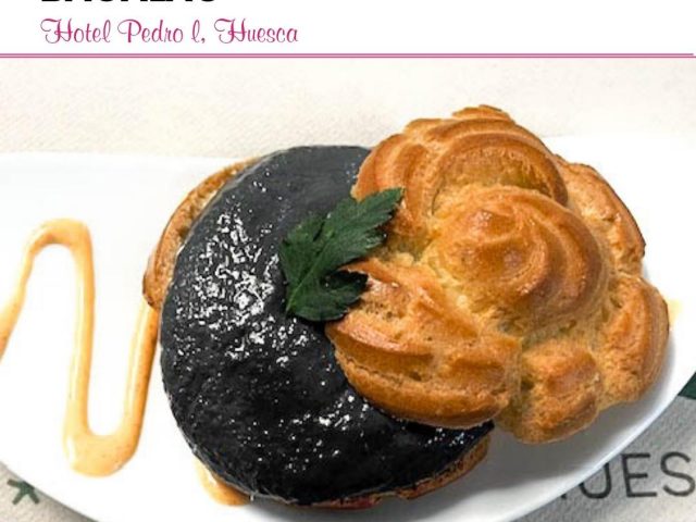 Hotel Pedro I de Aragón > Profiterol de brandada de bacalo