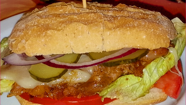 Alt Berlín > Mini Bocata de codillo pulled pork