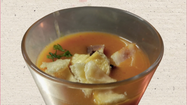 Restaurante Tomate Jamón > Crema de calabaza Tomate Jamón