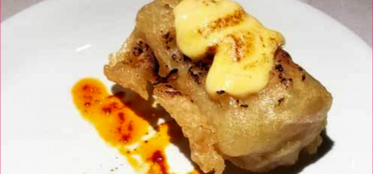 Bar Restaurante Casbas >  Penca de acelga rellena de ibérico y velouté de hongos